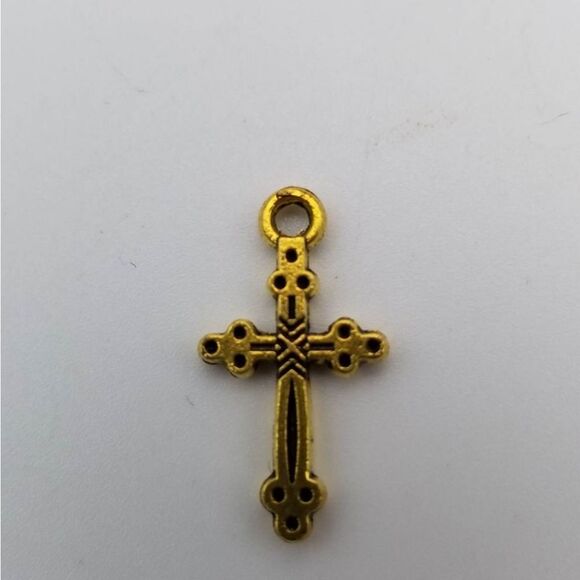 Cathedral cross charm pendant‎